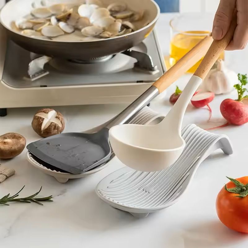 Silicone Heat Resistant Spoon Holder Placemat Set 5