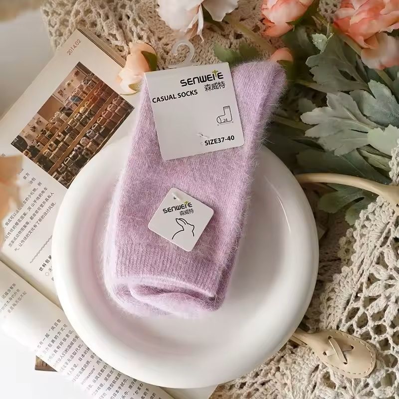 Wool Winter Warm Socks For Women Medium Tube Design 2