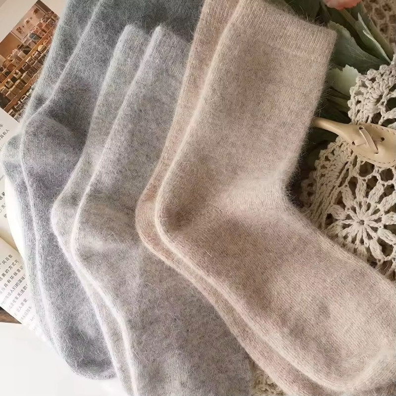 Wool Winter Warm Socks For Women Medium Tube Design 3