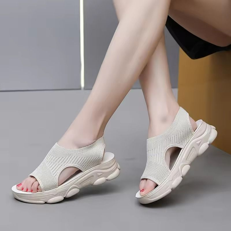 Summer Outdoor Casual Sandals For Women With Breathable Uppers And Skid Proof Soles 1