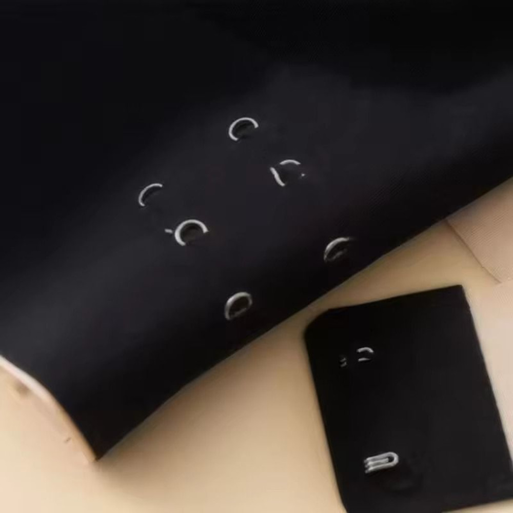 Adjustable Wireless Sports Bra With Front Buckle And Removable Pads For Low Impact Workouts 5