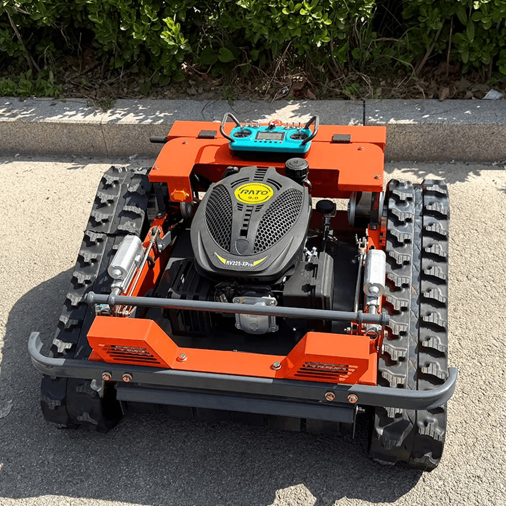 RemoteControlled SelfPropelled Lawn Mower For Slopes And Large Yards 2