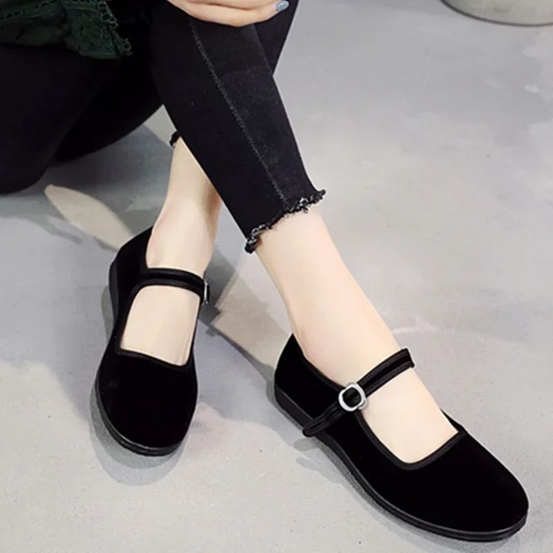 Breathable Lightweight Womens Mesh Sneakers 1