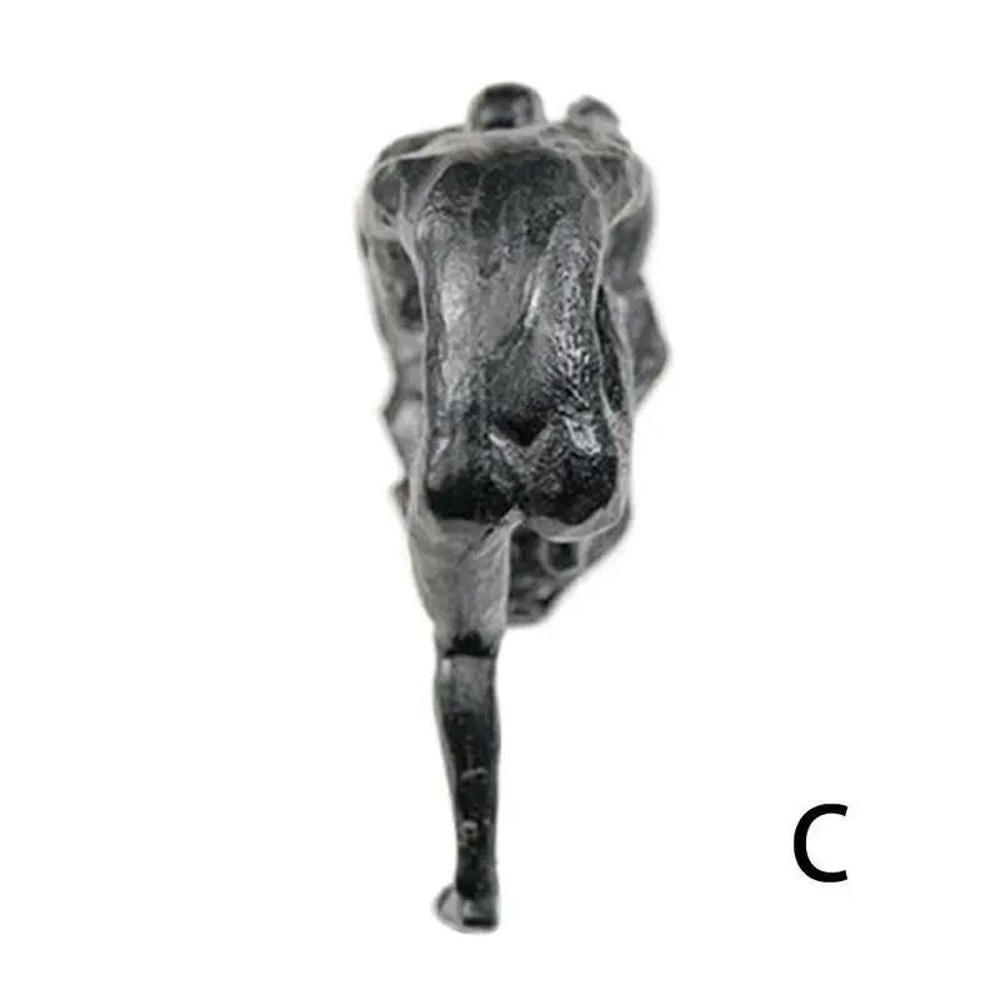 Rock Climbing Man Resin Wall Sculpture 3D Retro Hanging Decor For Home And Office 8