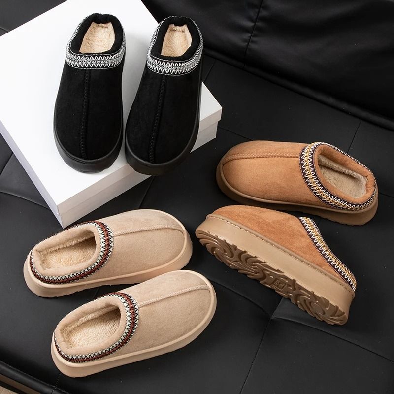 Winter Plush Indoor Outdoor Slippers With Anti Slip Sole And Embroidered Design 0