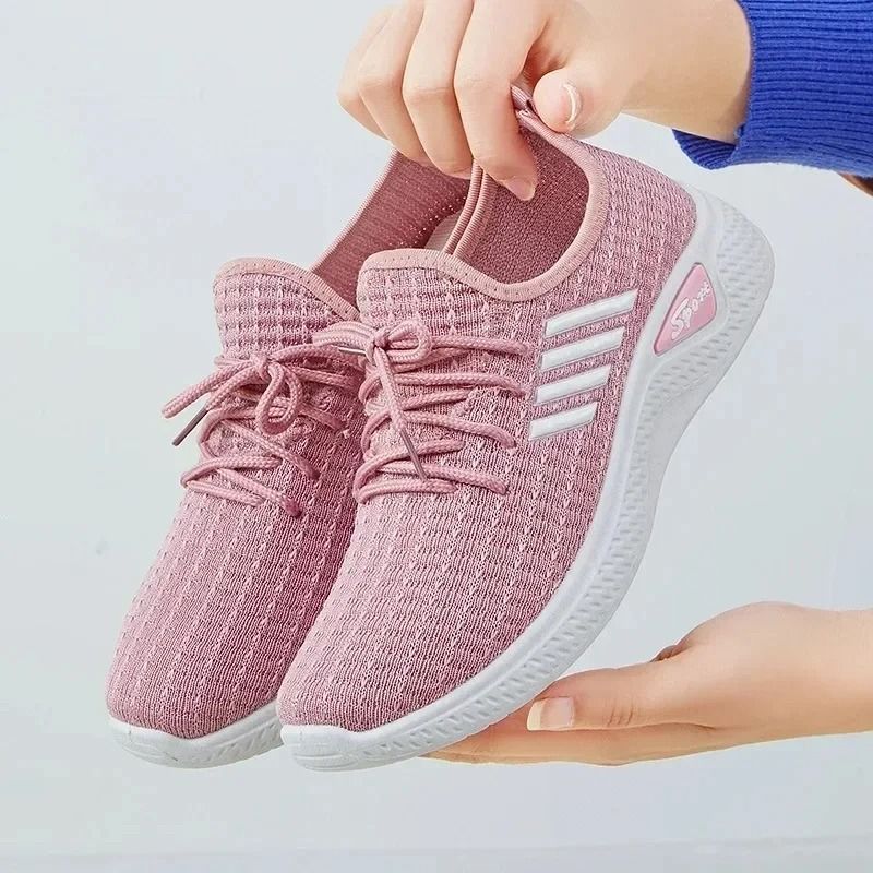 Mesh Low Top Running Sneakers For Women 3