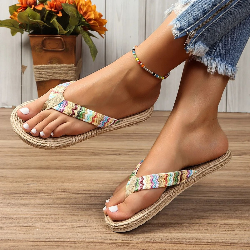 Womens Ethnic Style Flat Heel Flip Flops With Soft Bottom And AntiSlip Sole 1