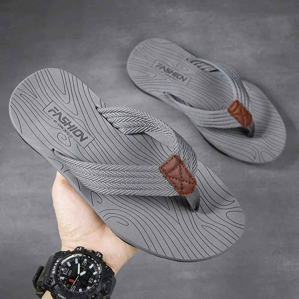 Men Summer Slippers Non Slip Comfortable Beach Sandals 3