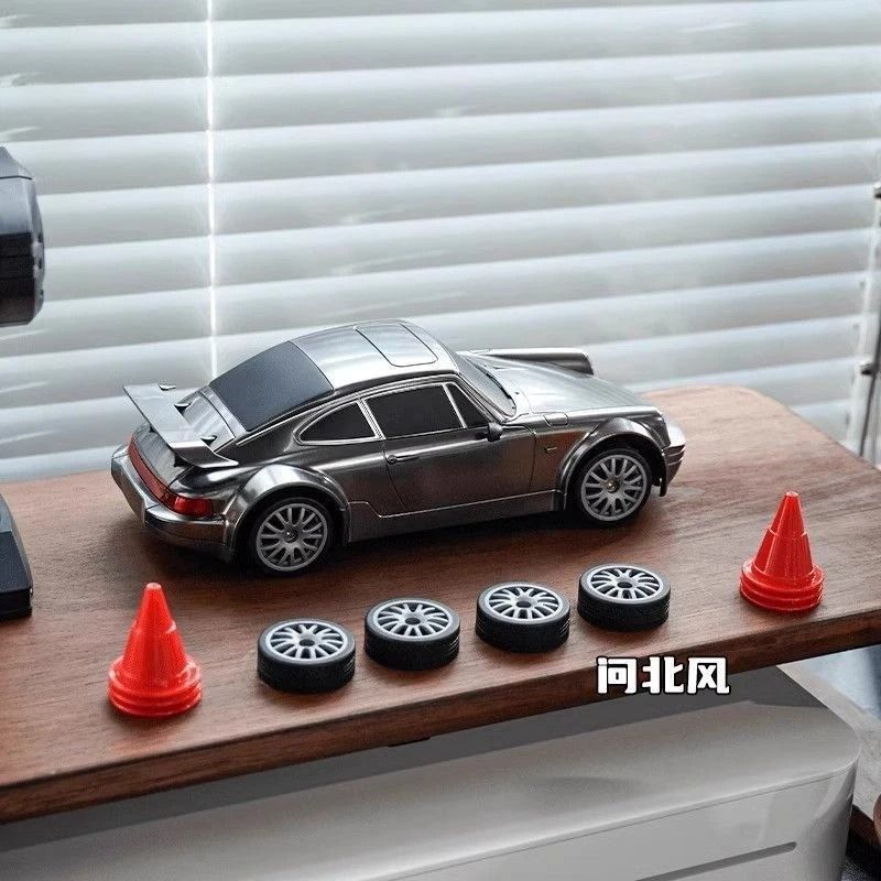 4WD RC Drift Car High Speed Remote Control Racing Vehicle With LED Lights 5