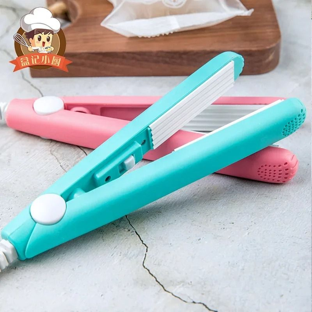 Mini Portable Heat Sealer For Food Bags Handheld Vacuum Seal Clip 1