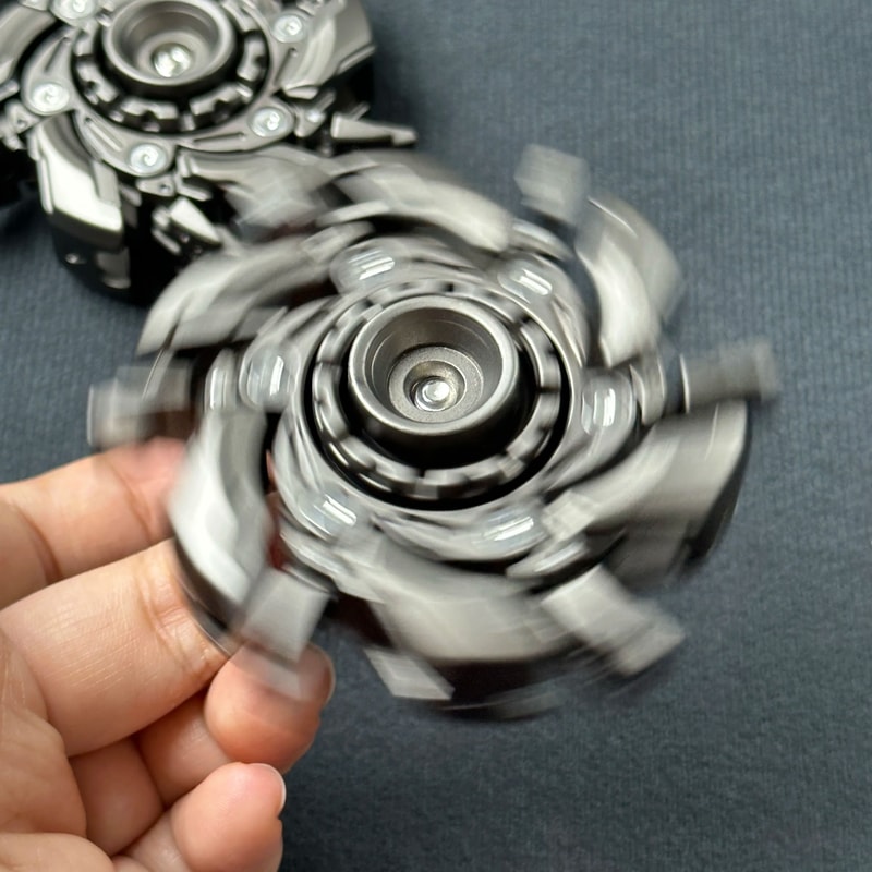 EDC Magnetic Fidget Spinner Armor Spinner Stress Relief Toy 2