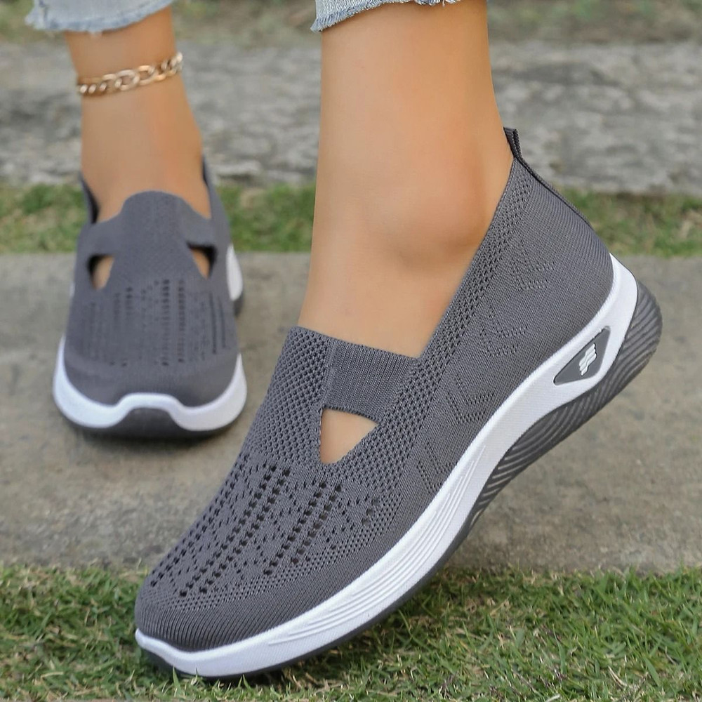 Women Casual Lightweight Flat Sneakers Comfortable Everyday SlipOn Shoes 5