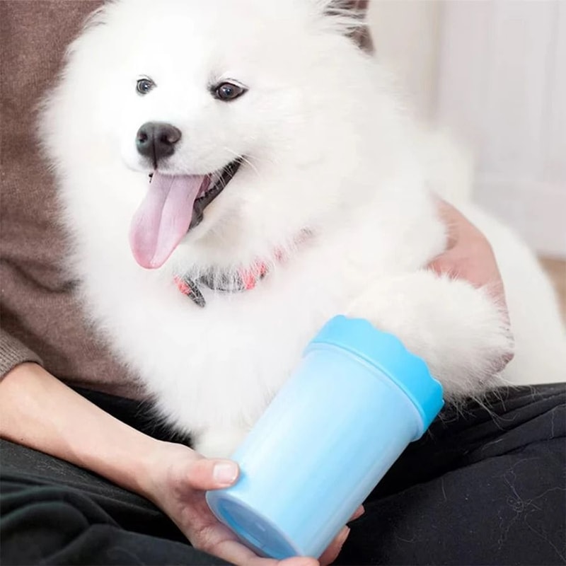 Pet Paw Cleaning Cup With Soft Silicone Brush 1