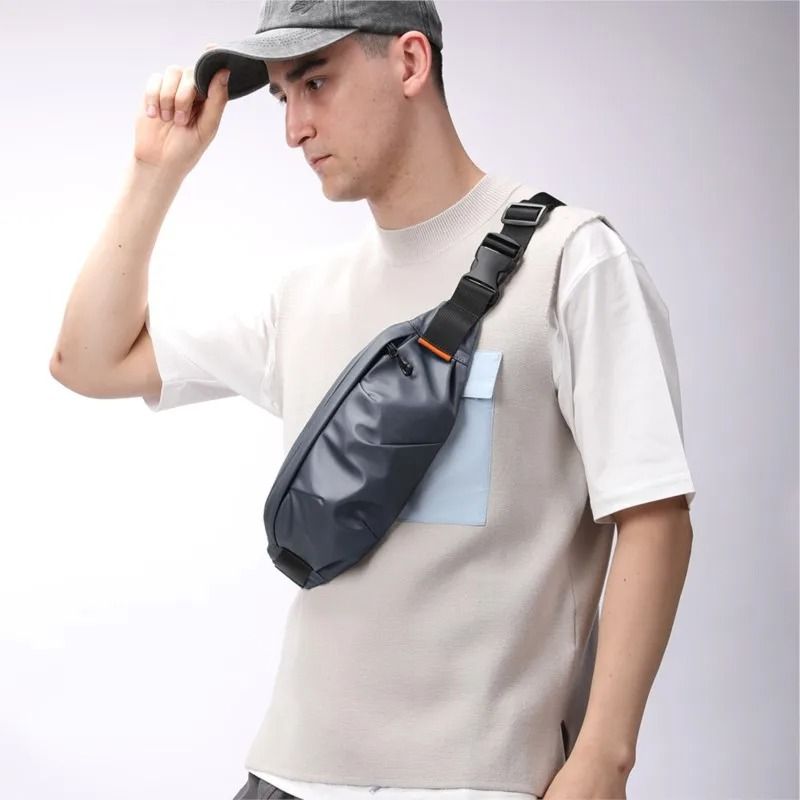 Multifunctional Waterproof Waist Bag For Travel And Sports 3