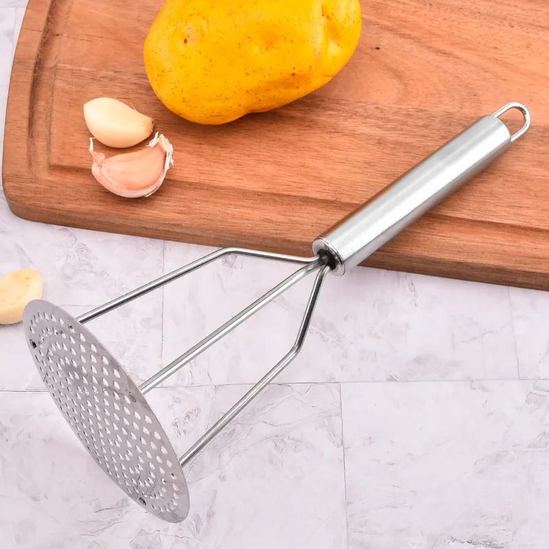 Stainless Steel Potato And Vegetable Masher For Kitchen Cooking 1