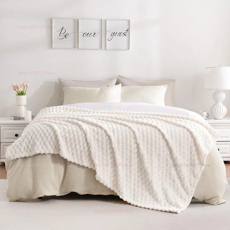 Super Soft Flannel Throw Blanket Silky Fleece 3D Cloud Jacquard Lightweight Bed Blanket For All Sea 2