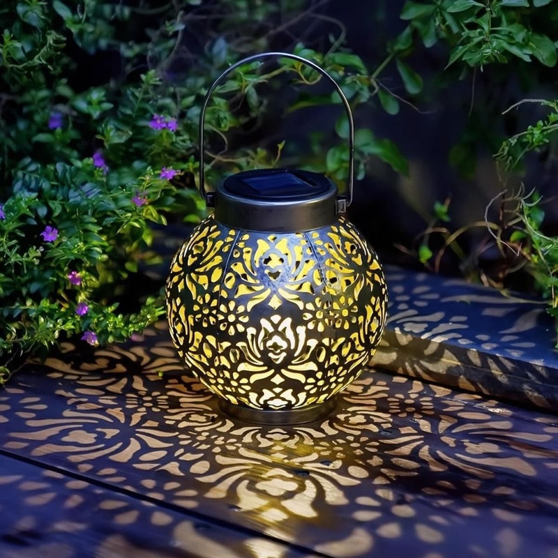 Iron Solar Lantern Outdoor Decorative Garden Light 7
