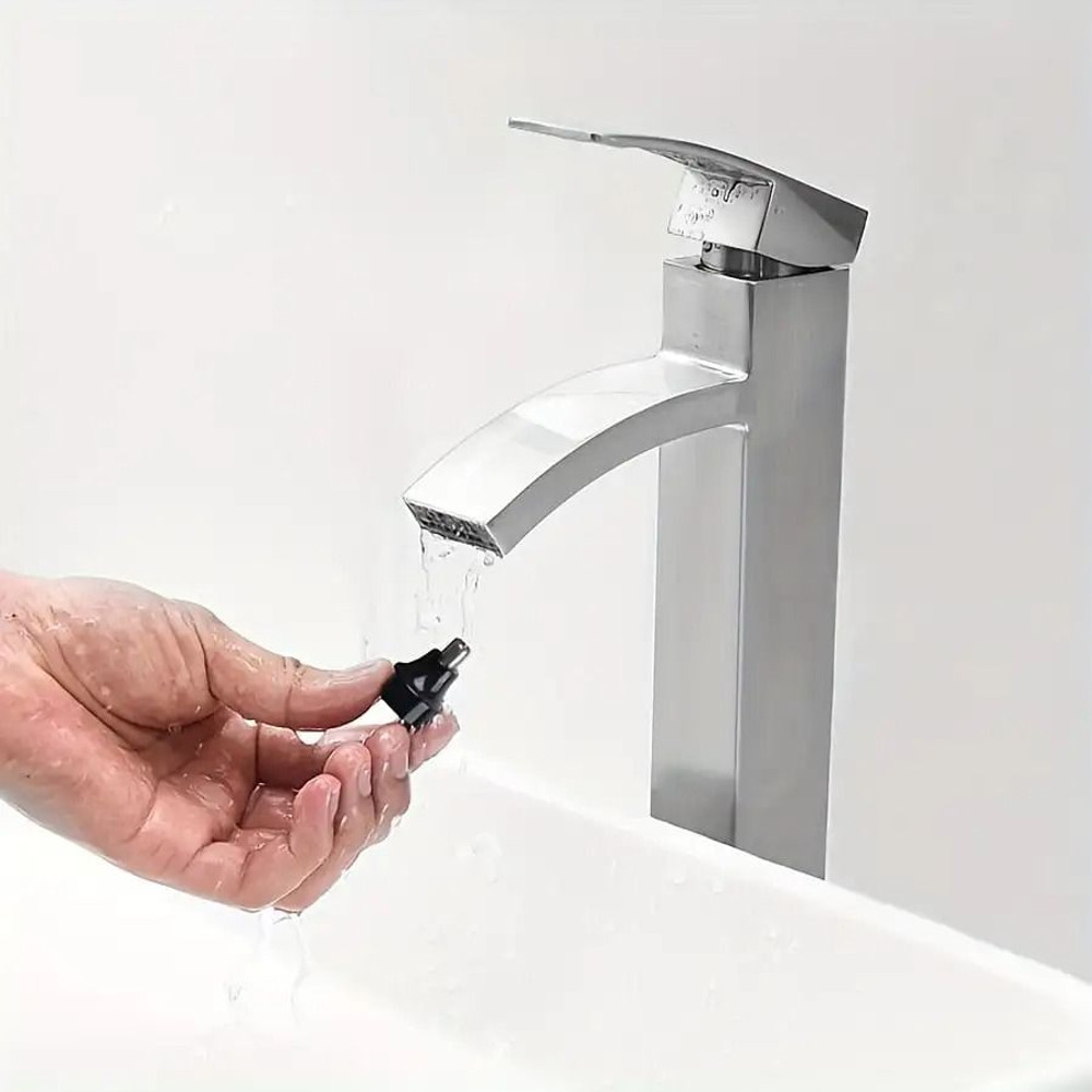 Rechargeable Nose And Facial Hair Trimmer 5