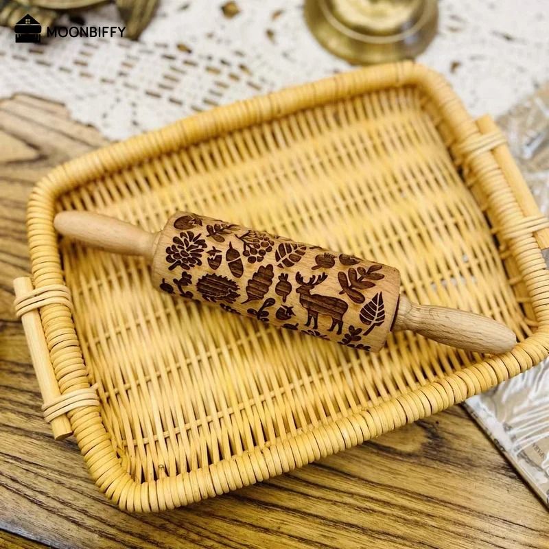Christmas Embossed Wooden Rolling Pin 1378 Inch Beech Wood Cookie Roller With Snowflake And Elk Pat 3
