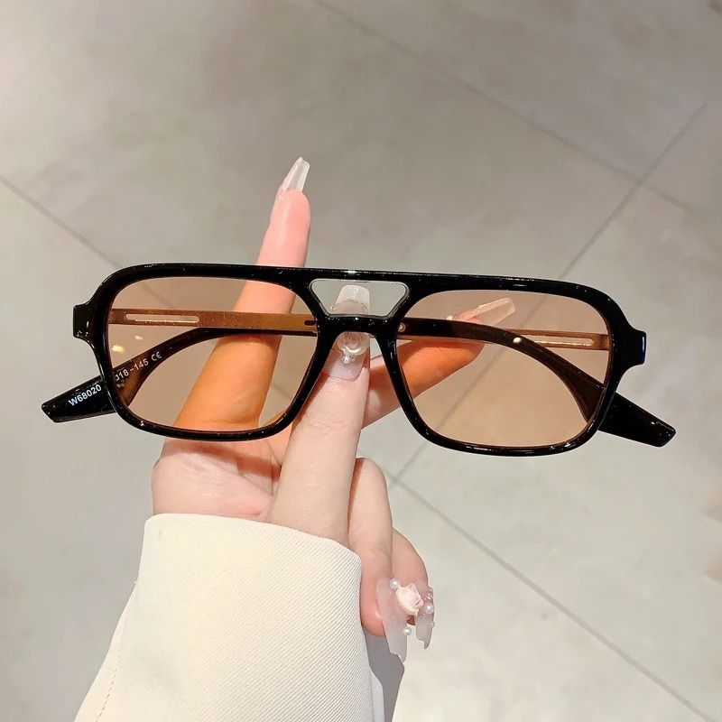Trendy Square Grey Sunglasses For Women UV Protection Fashion Shades 3