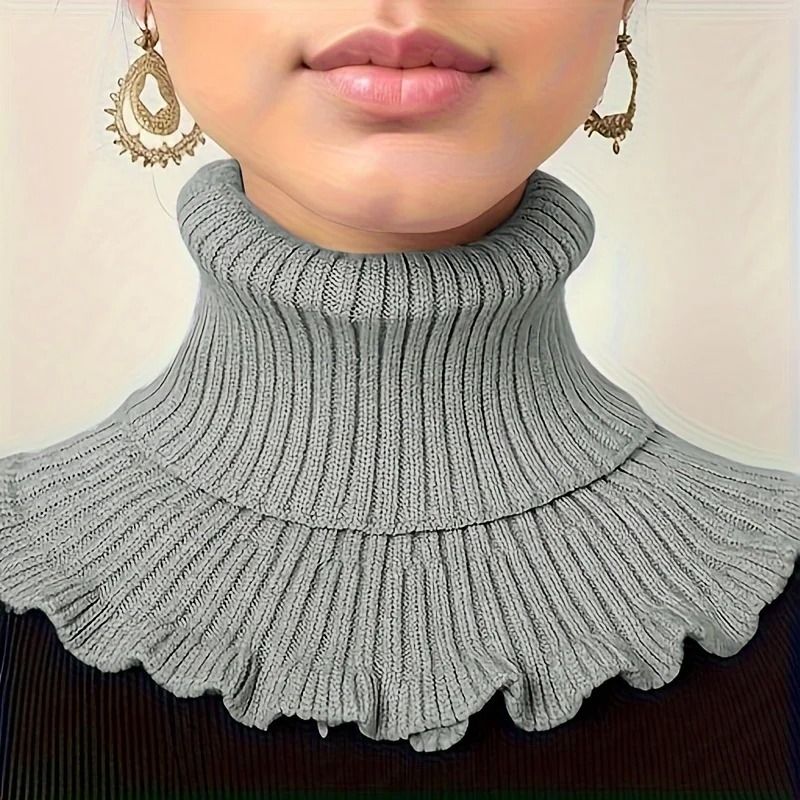 Fashionable Black And White Knitted False Neck Scarf With Elegant Ruffle Edge 1
