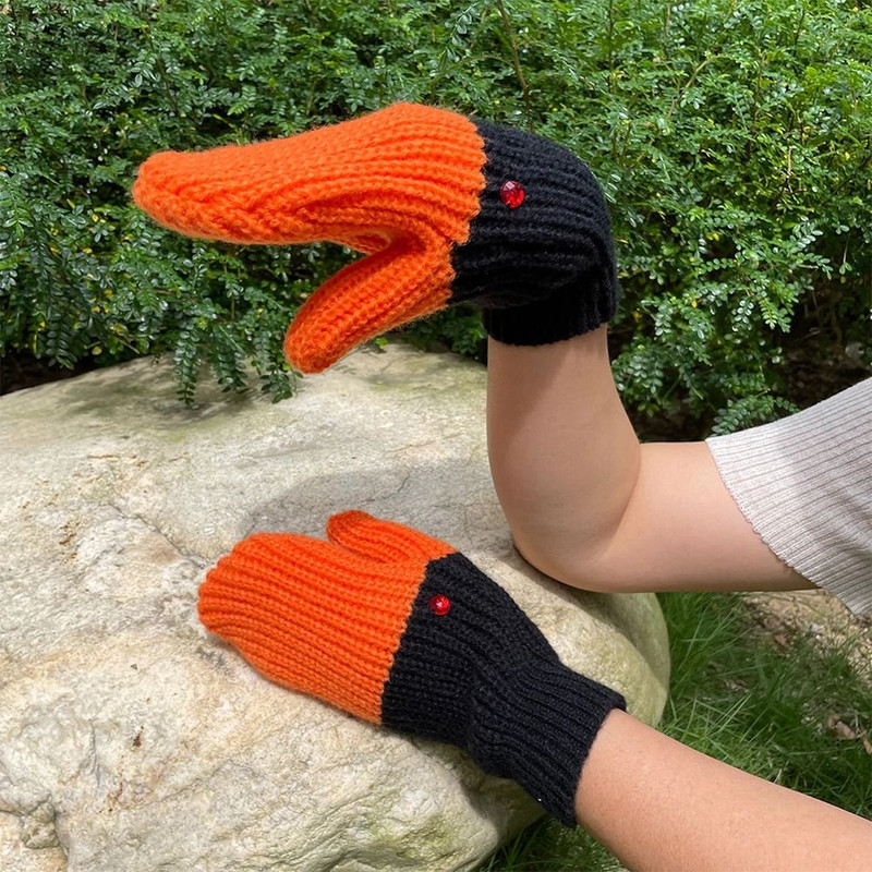 Creative Goose Shape Knitting Gloves Unisex Cartoon Swan Mittens Full Finger Winter Warm Gloves 4