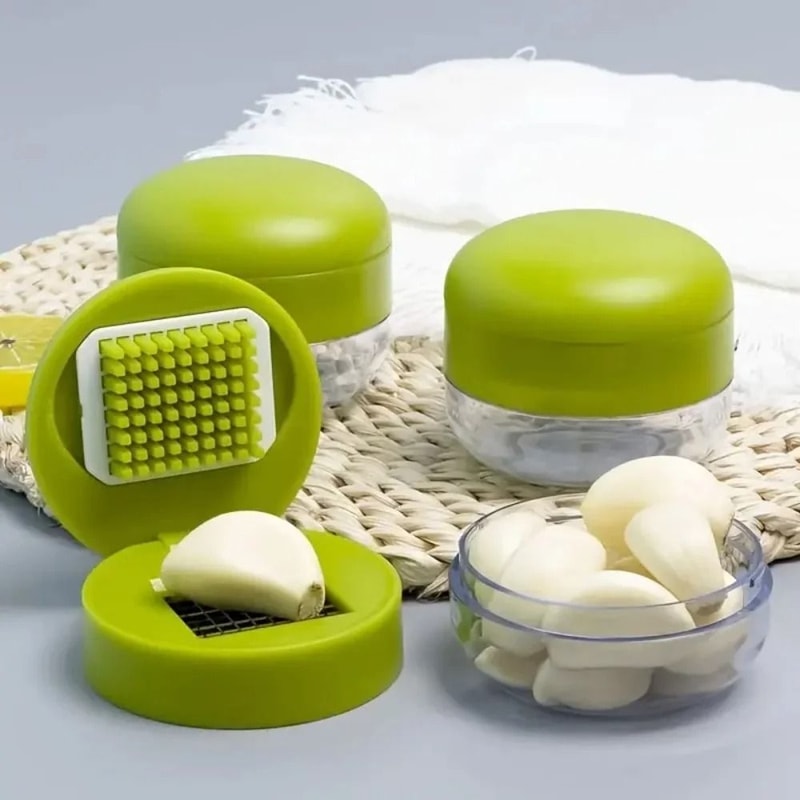 Manual Garlic Press And Mini Mincer With BuiltIn Storage Container 3