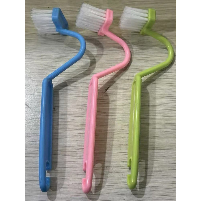 Curved Long Handle Toilet Cleaning Brush 5