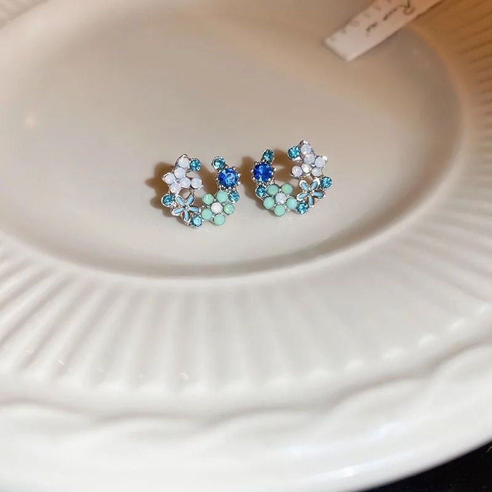 Crystal Heart Stud Earrings For Women 5