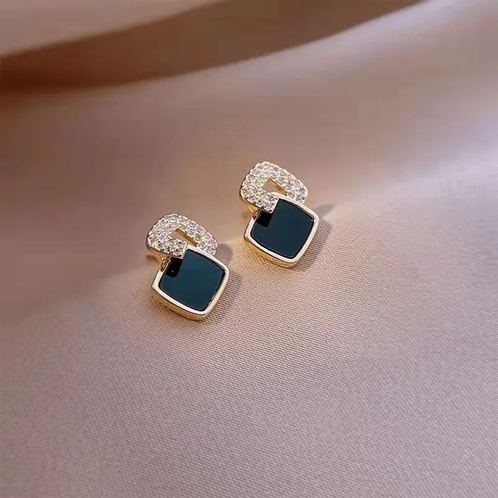 Black Zircon Square Stud Earrings Shiny Geometric Statement Jewelry For Women 4