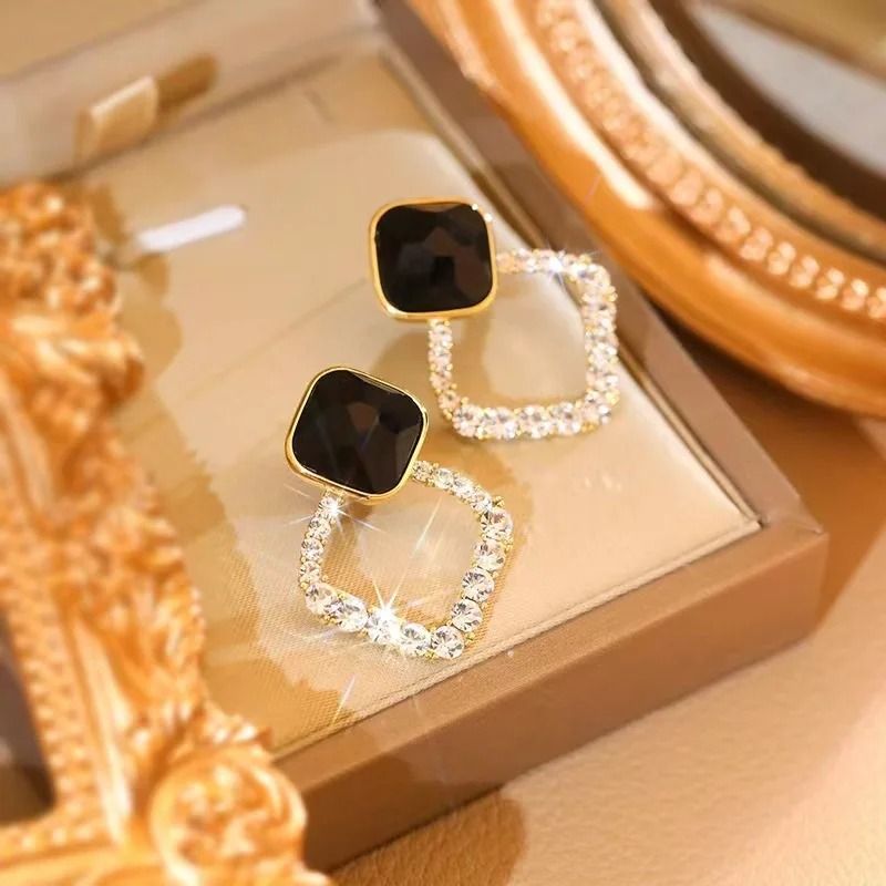 Black Zircon Square Stud Earrings Shiny Geometric Statement Jewelry For Women 6