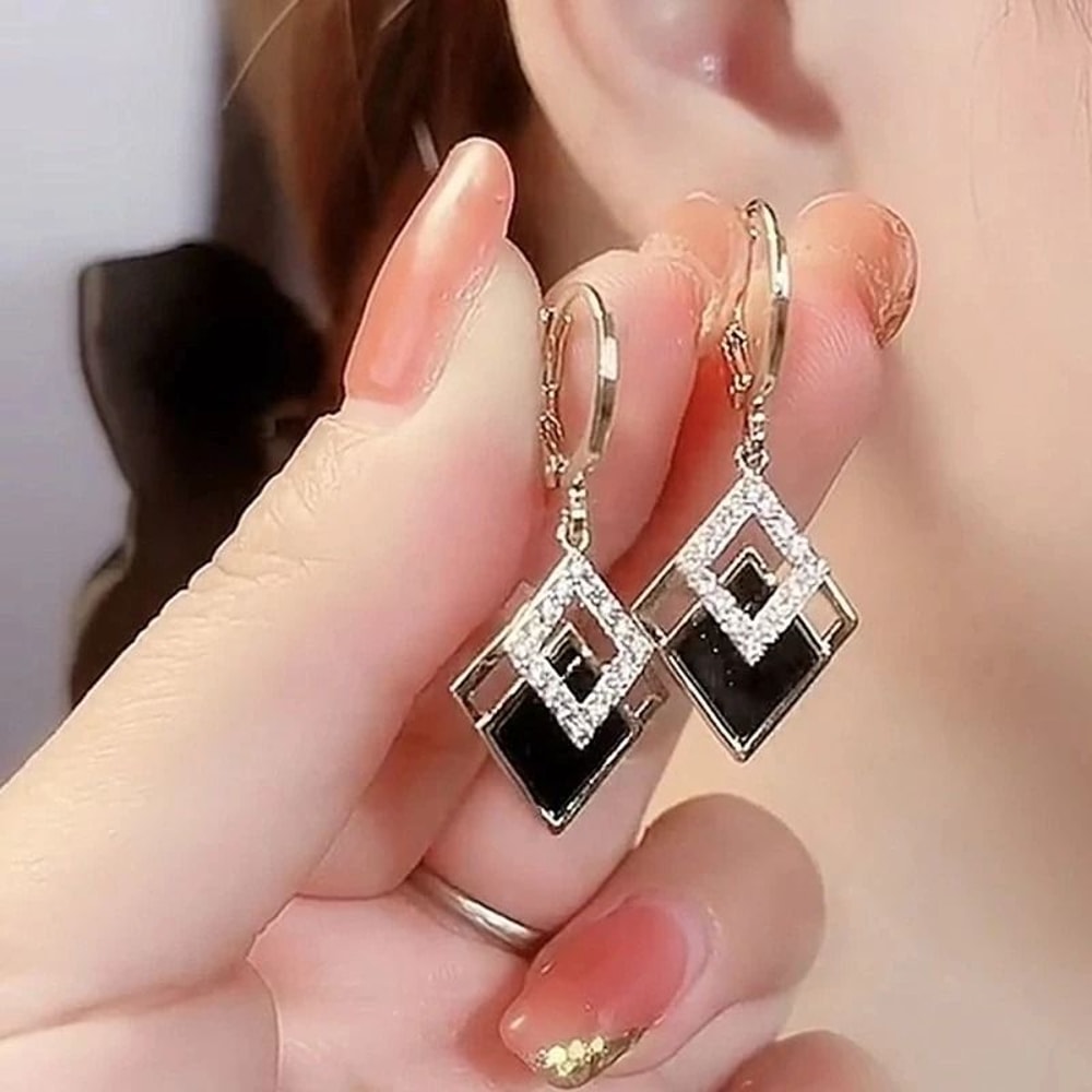 Black Zircon Square Stud Earrings Shiny Geometric Statement Jewelry For Women 10
