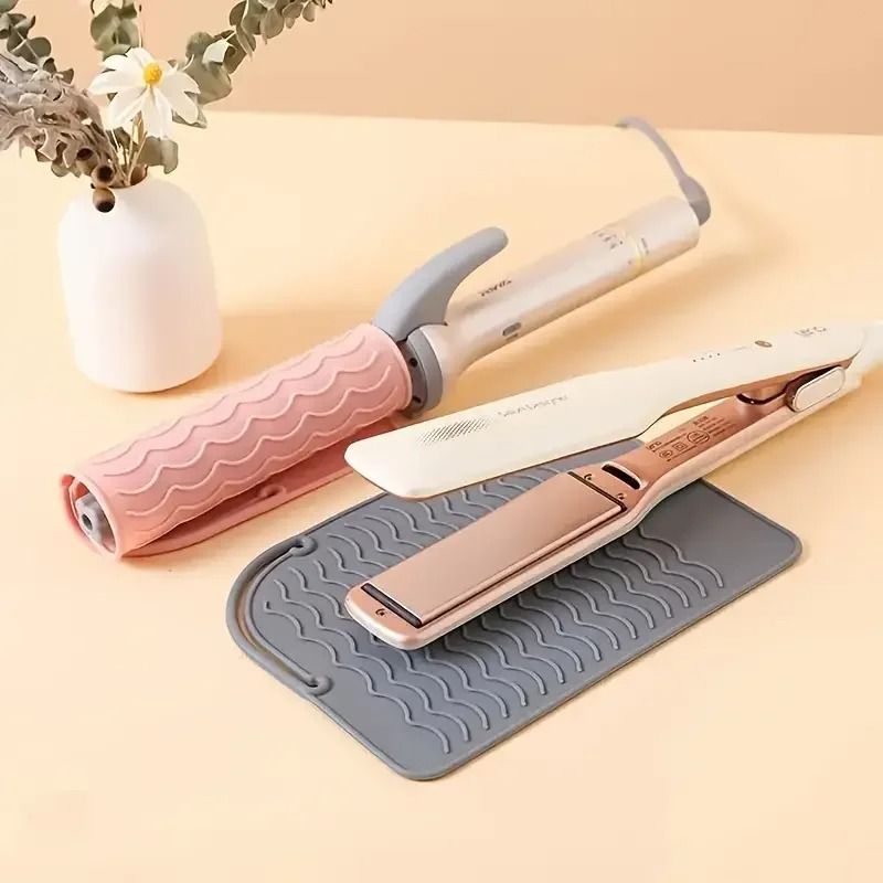 Silicone Heat Resistant Mat And Travel Cover For Curling Irons And Hair Straighteners 3