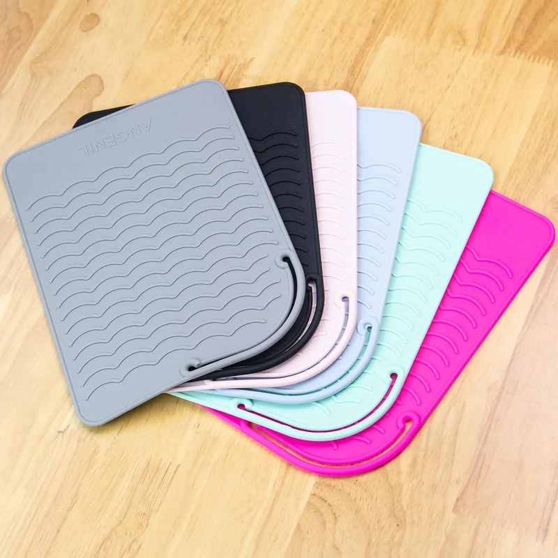 Silicone Heat Resistant Mat And Travel Cover For Curling Irons And Hair Straighteners 5