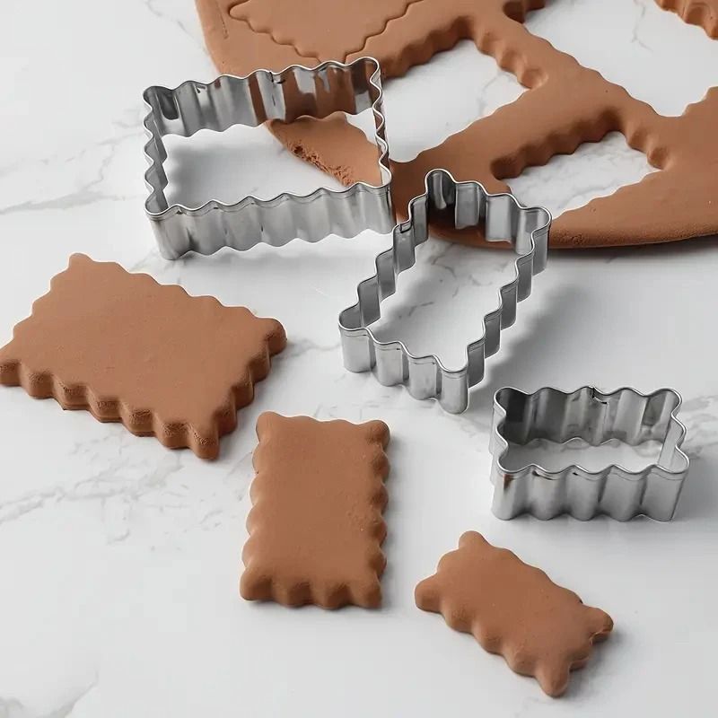Stainless Steel Rectangle Cookie Cutter Set With Wave Edges 3 Piece Baking Mold Set 0