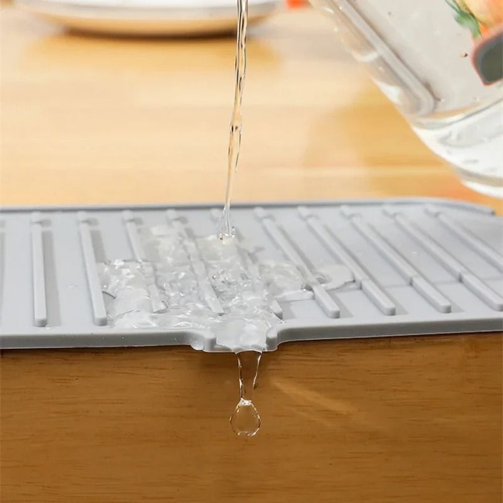 Silicone Faucet Splash Guard Sink Drainage Mat 4