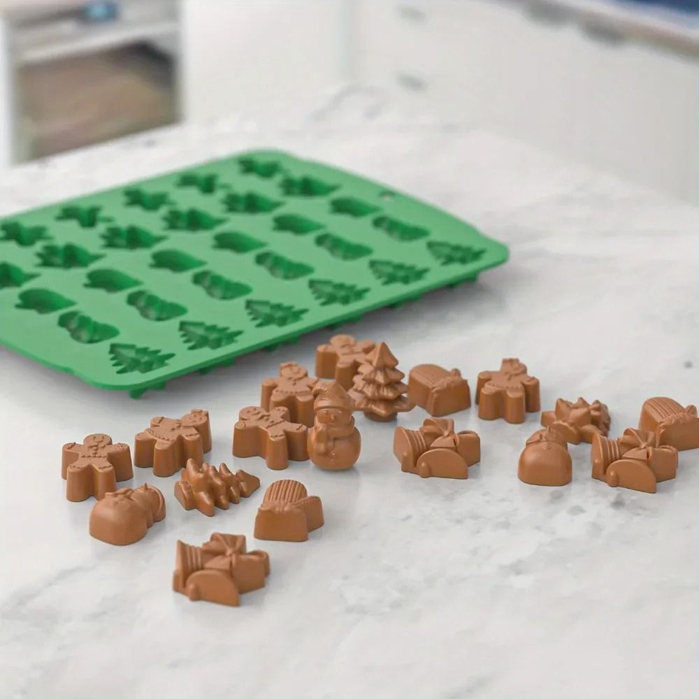 Christmas Silicone Chocolate Mold For Holiday Baking Treats 8