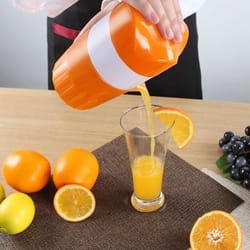 manual citrus juicer cup with large caliber press