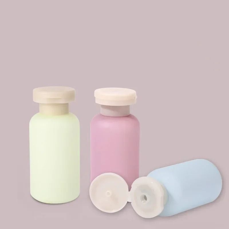Silicone Travel Bottles Set With Leak Proof Design 2