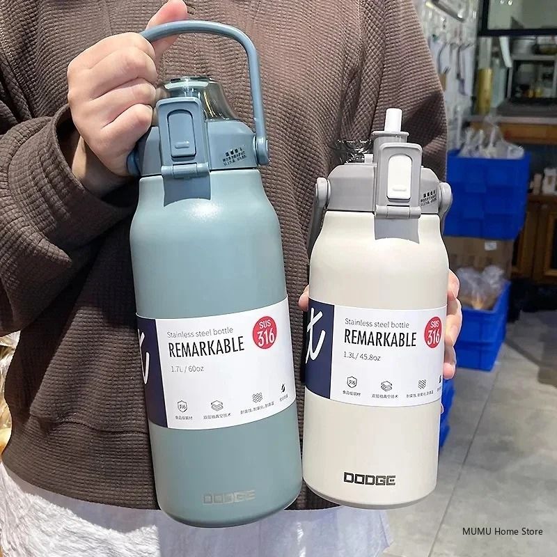 Large Capacity Stainless Steel Tumbler Thermos Bottle With Straw And Lock Lid 3