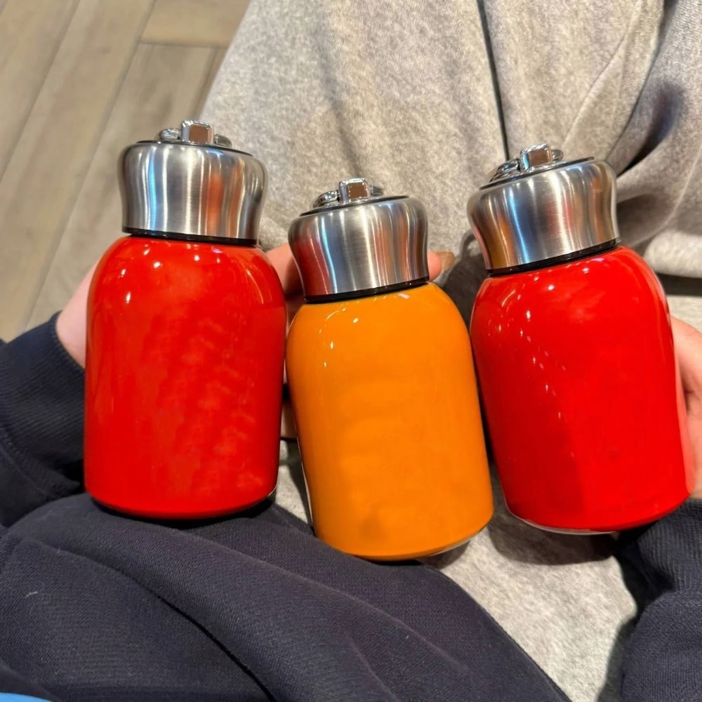 Mini Stainless Steel Travel Thermos Mug With Lifting Ring For Hot And Cold Drinks 2