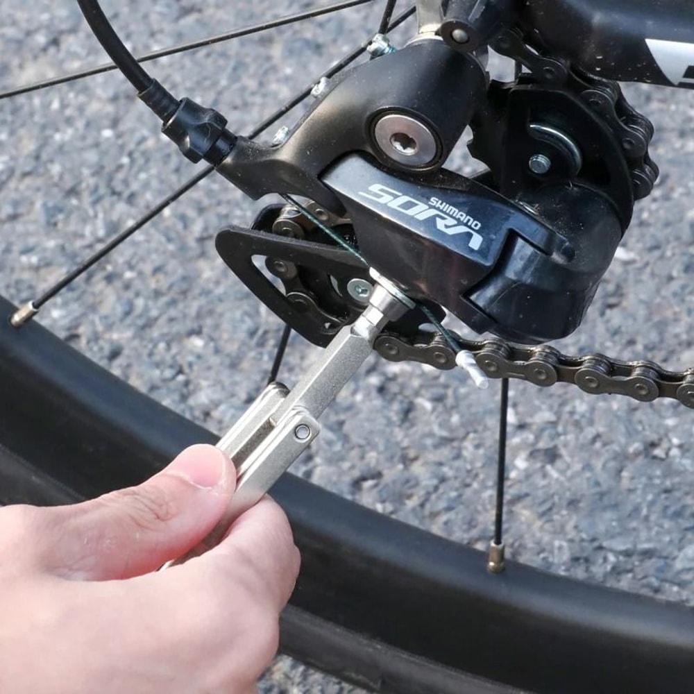 8 In 1 Bike Multi Tool Repair Kit 4