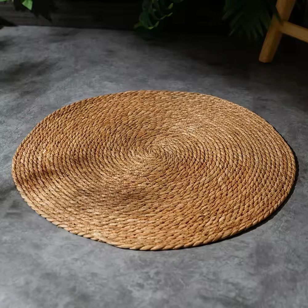 Rattan Cat Scratching Mat Round Cat Scratcher Furniture Protector For Indoor Cats 6