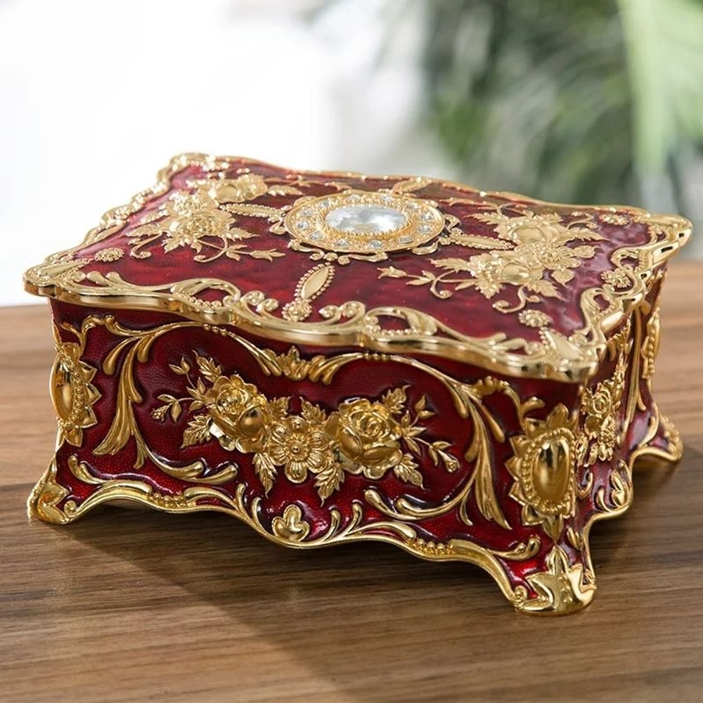 European Retro Inlaid Diamond Jewelry Box 7
