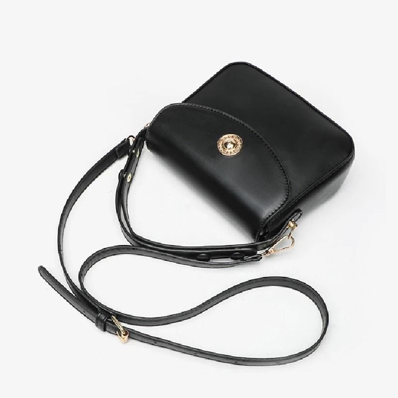 Retro HighEnd Magnetic Flap Small Square Handbag 4