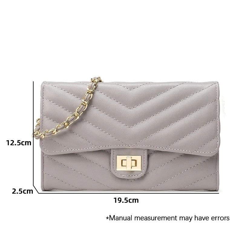 Fashionable VPattern Quilted Crossbody Chain Bag 10