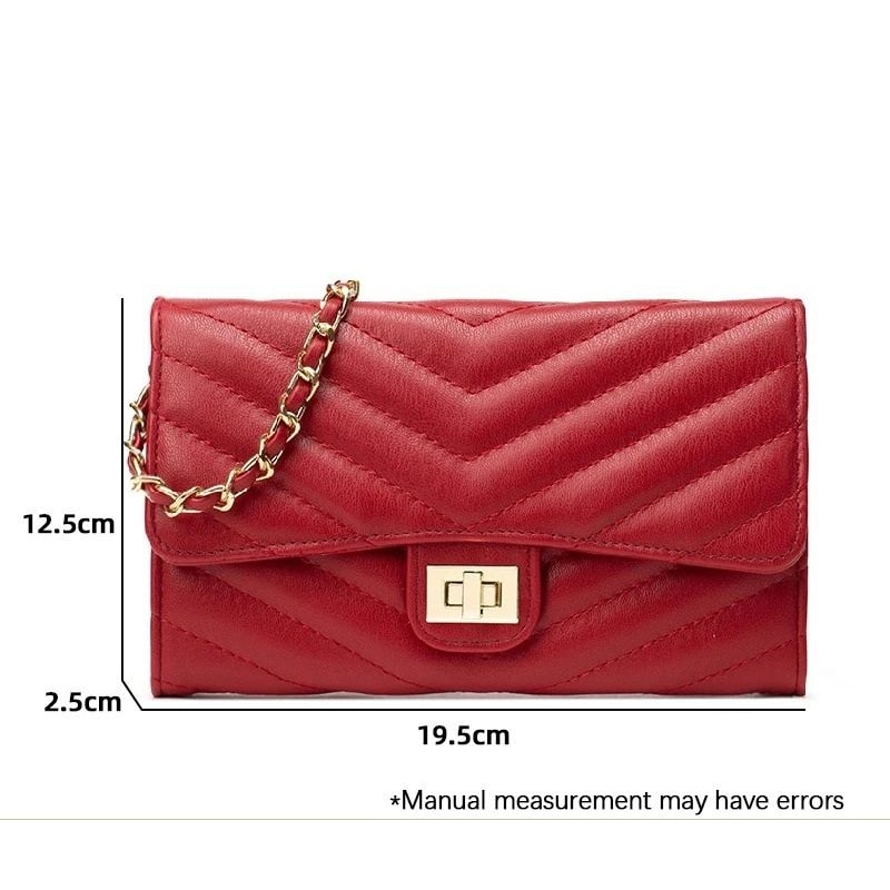 Fashionable VPattern Quilted Crossbody Chain Bag 12