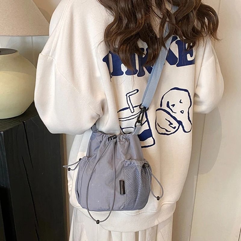 Simple And Lightweight Nylon Drawstring Crossbody Bag 3