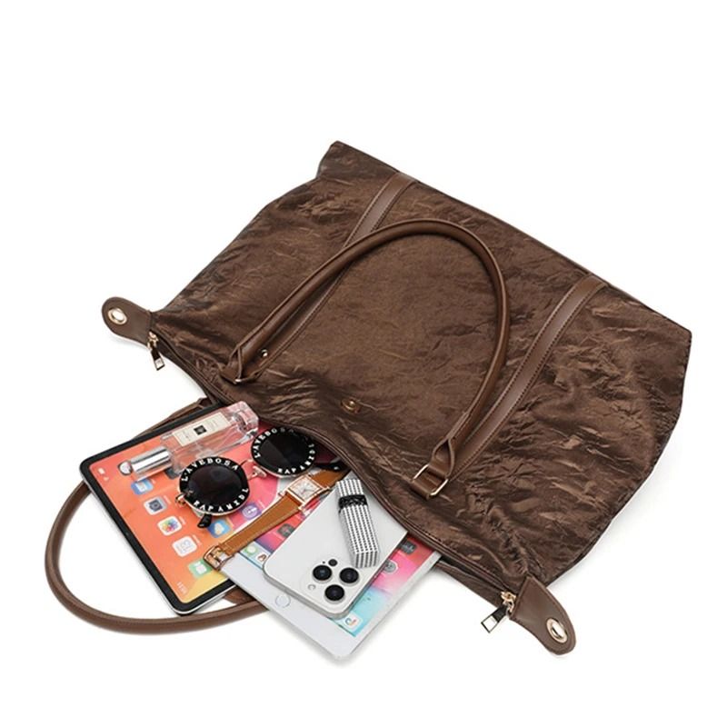 Professional LargeCapacity Travel And Business Commuter Bag 4