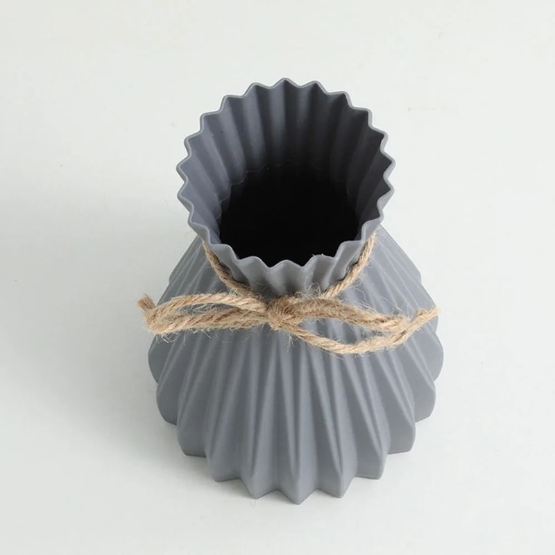Modern Origami Style Plastic Pleated Flower Vase 5